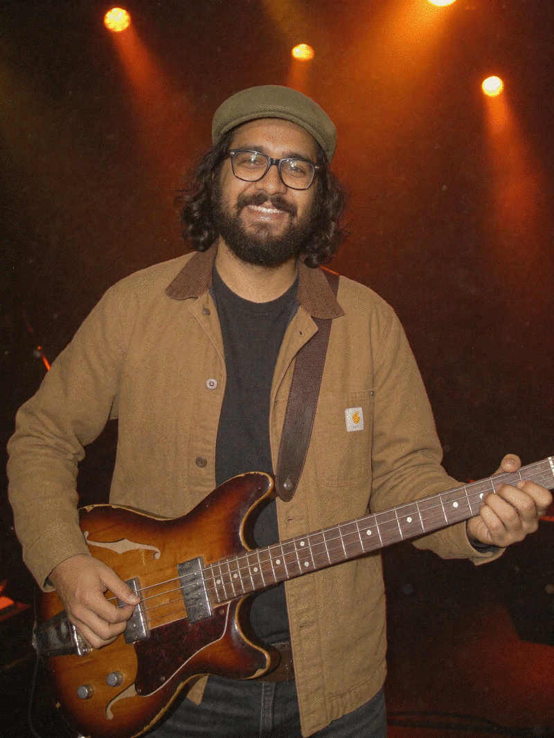 Ded Anand performing on stage